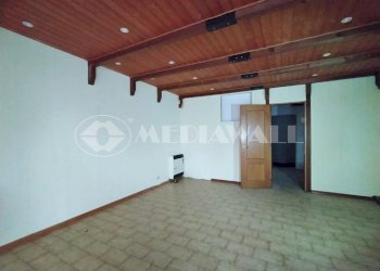 BP-011-NV- 14.jpg - Locale Commerciale Fiume Veneto - foto 1