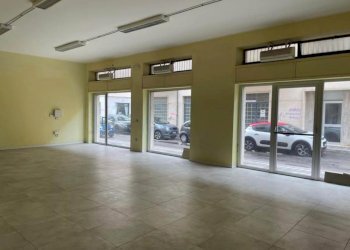 Commercial Premises Pescara - photo 1