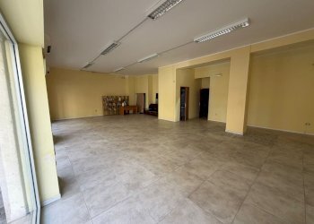 WhatsApp Image 2026-05-13 at 10.30.01.jpg - Locale Commerciale Pescara - foto 2