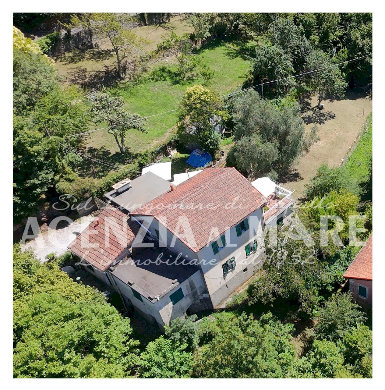 3log.jpg - Villa Trifamiliare Rapallo - foto 3