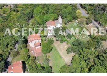 2log.jpg - Villa Trifamiliare Rapallo - foto 2