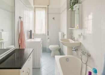 13_11_48.jpg - Trilocale Rapallo - foto 4