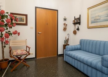 _27_08.jpg - Trilocale Rapallo - foto 6