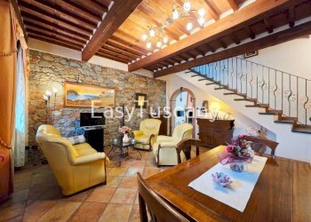 20250228_114237.jpg - Townhouse via dei bocchi  22, Capannori - photo 1