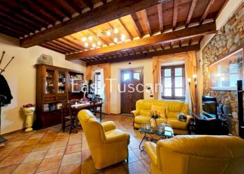 20250228_114344.jpg - Townhouse via dei bocchi  22, Capannori - photo 9