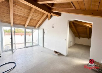 Immagine WhatsApp 2025-05-13 ore 16.36.54_bb02267c - Three-room apartment Via Guido Cavalcanti 11, La Spezia - photo 3