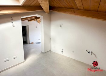 Immagine WhatsApp 2025-05-13 ore 16.36.54_b3ae000f - Three-room apartment Via Guido Cavalcanti 11, La Spezia - photo 4