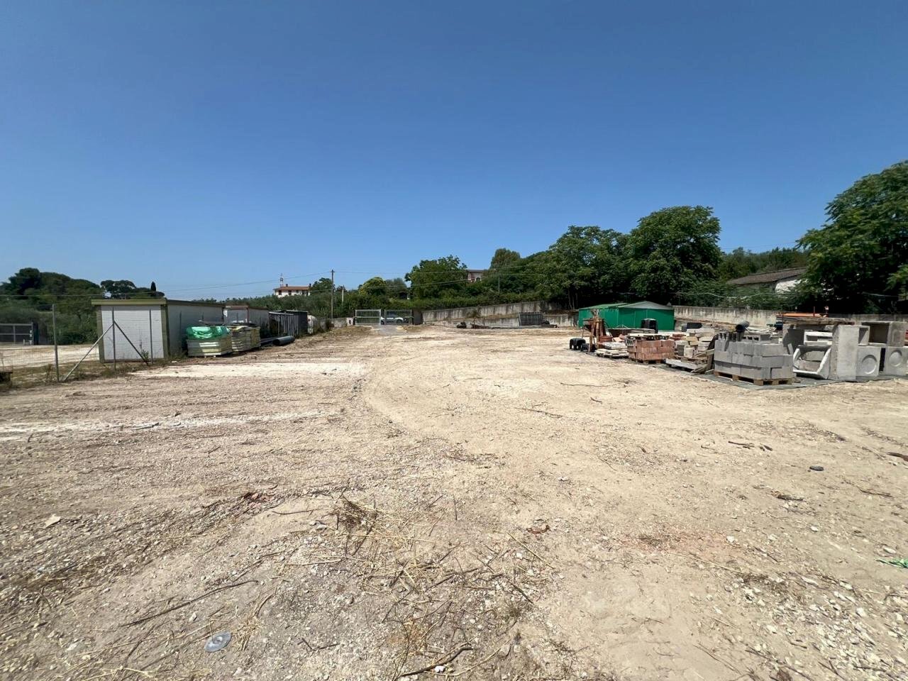 WhatsApp Image 2025-07-17 at 09.41.36 (2).jpeg - Agricultural land Fiano Romano - photo 2