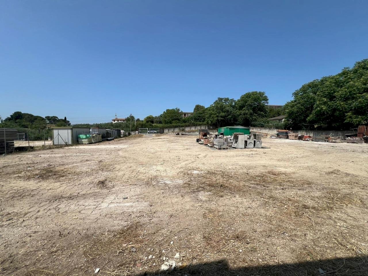 WhatsApp Image 2025-07-17 at 09.41.36 (3).jpeg - Agricultural land Fiano Romano - photo 3