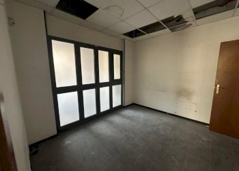 WhatsApp Image 2025-07-02 at 17.21.35 (2).jpeg - Office Via Monte Giberto 133, Roma - photo 6