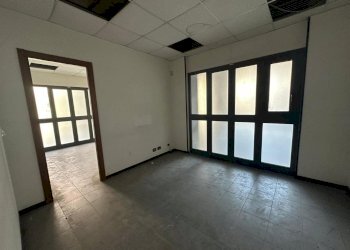 WhatsApp Image 2025-07-02 at 17.21.36.jpeg - Office Via Monte Giberto 133, Roma - photo 10