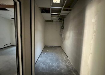 WhatsApp Image 2025-07-02 at 17.21.37 (2).jpeg - Office Via Monte Giberto 133, Roma - photo 12