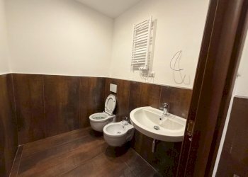 WhatsApp Image 2026-03-10 at 09.26.10 (1).jpeg - Ufficio Via Monte Giberto 133, Roma - foto 14