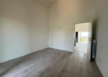 WhatsApp Image 2025-07-03 at 11.22.26 (2).jpeg - Three-room apartment Fiano Romano - photo 11