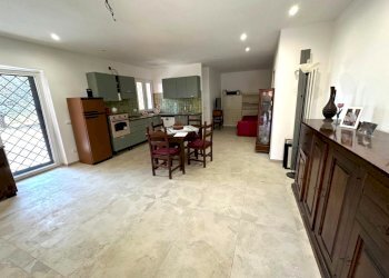 WhatsApp Image 2025-04-03 at 12.12.07.jpeg - Appartamento Via Tiberina 13, Castelnuovo di Porto - foto 9