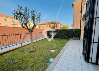 53eed584-6dcc-4816-b1da-0790cf158781-800x600.jpg - Trilocale Via Aurelia 34, Loano - foto 22