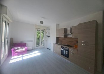 724463715.jpg - Three-room apartment Via Mondrian, Roma - photo 3