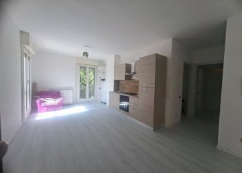 724463724.jpg - Three-room apartment Via Mondrian, Roma - photo 4