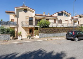 709051346.jpg - Trilocale Via Rocca di Papa 4, Grottaferrata - foto 21