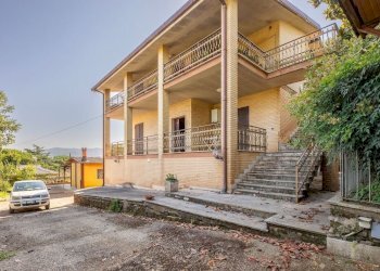 704603267.jpg - Casa indipendente Via Colle Mozzo, Zagarolo - foto 1