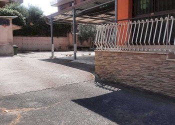 WhatsApp Image 2025-06-16 at 11.39.02 (1).jpeg - Box Via Caltavoturo, Roma - foto 7