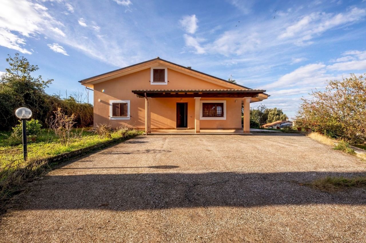 689955617.jpg - Villa Via di Gallicano, Zagarolo - foto 1