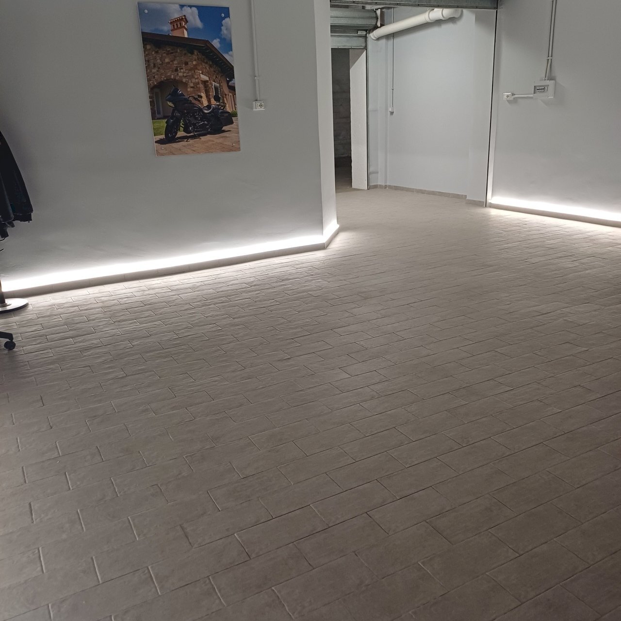 20250328_104626.jpg - Box via fontana della girandola 24, Monte Porzio Catone - foto 3