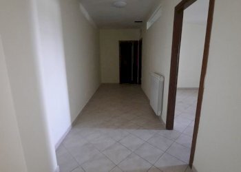 464666572 - Copia.jpg - Ufficio Via lago di Bracciano, Monte Compatri - foto 22