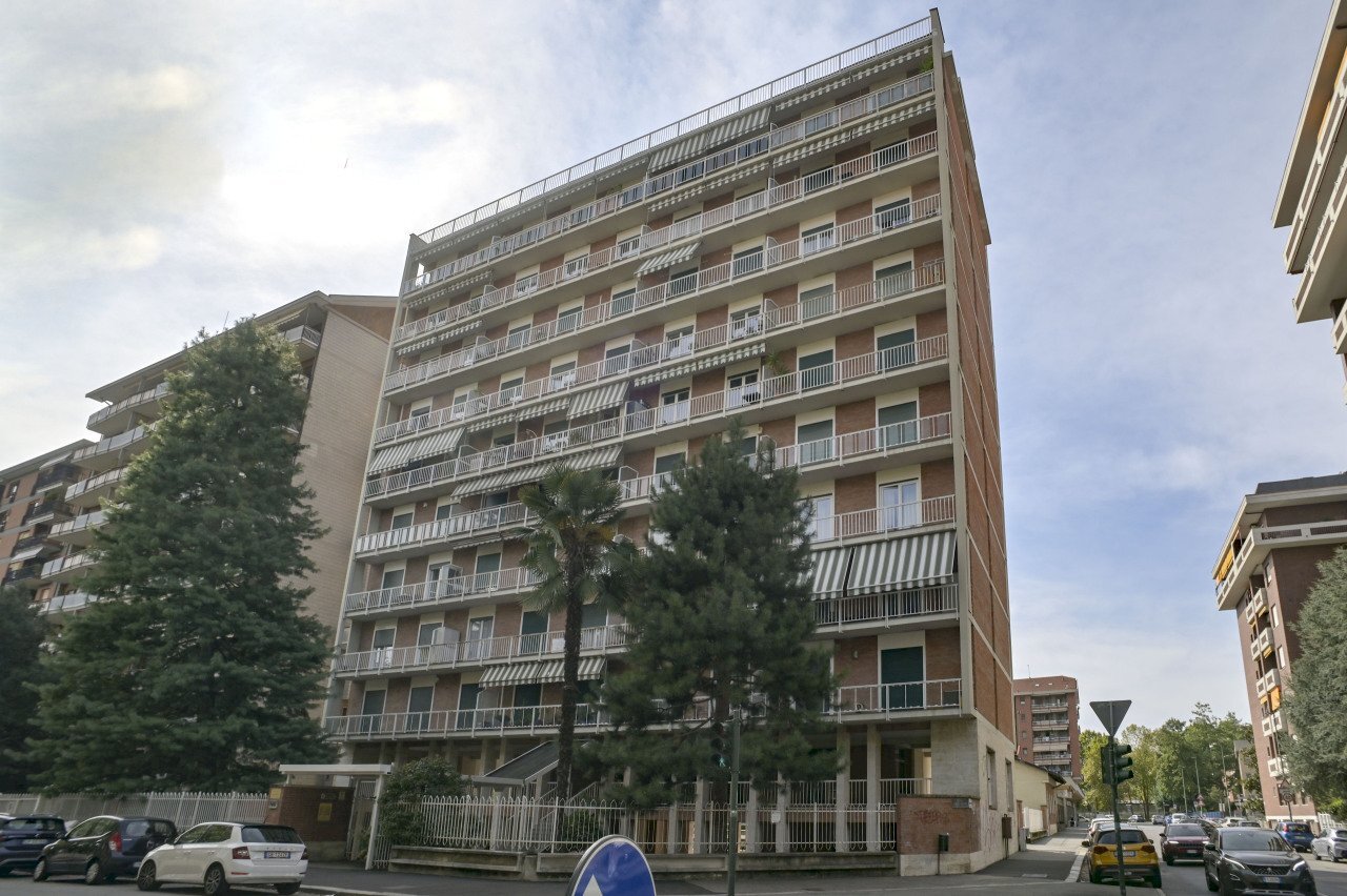 Montecucco 0-2.jpg - Three-room apartment Corso Monte Cucco 146, Torino - photo 1