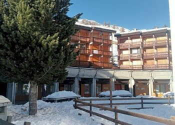 PHOTO-2026-01-07-18-52-08 (1).jpg - Quadrilocale Via del Colle 5252, Sestriere - foto 1