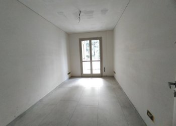 IMG20250614163332.jpg - Quadrilocale Via Pietro Cossa 105, Torino - foto 24