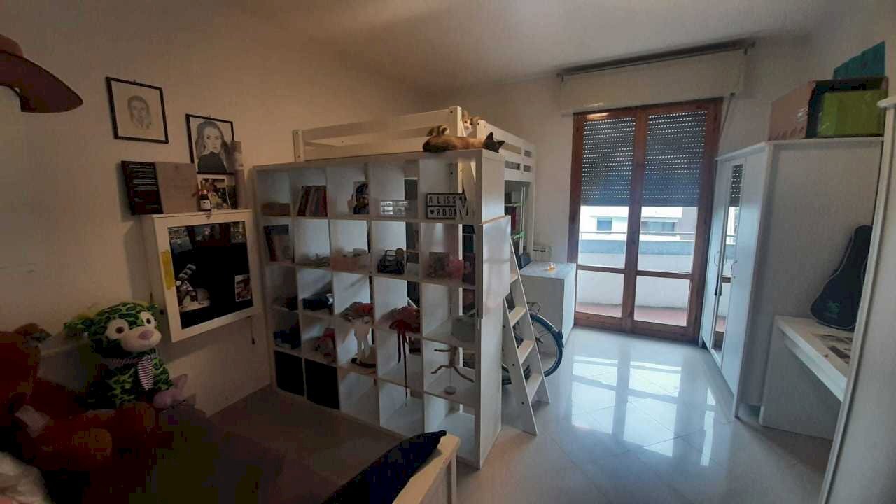 521b03c8-fc6b-42c4-8965-63940204a7f9.jpg - Four-room apartment Reggio nell'Emilia - photo 3