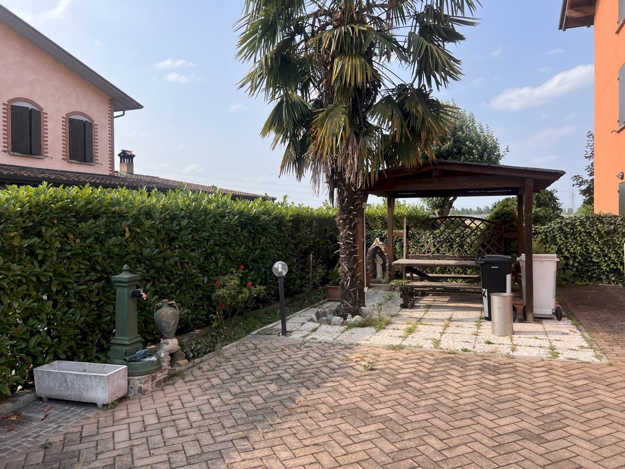 IMG_3199.jpg - Quadrilocale Reggio nell'Emilia - foto 3