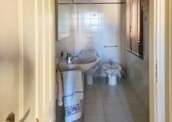 20250516_160026.jpg - Quadrilocale Reggio nell'Emilia - foto 4