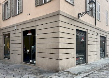 IMG_0987.jpg - Locale Commerciale Reggio nell'Emilia - foto 1