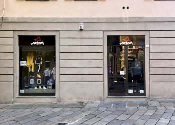 IMG_1100.jpg - Locale Commerciale Reggio nell'Emilia - foto 2