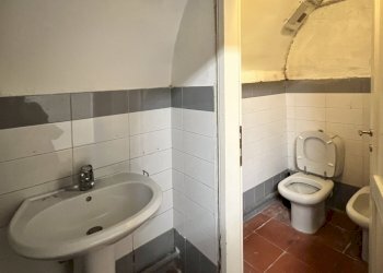 IMG_0962.jpg - Locale Commerciale Reggio nell'Emilia - foto 15