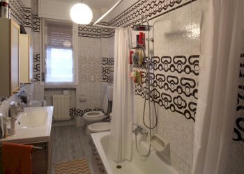 IMG_6610.JPG - Quadrilocale Reggio nell'Emilia - foto 9