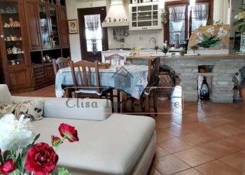 53521fe4-7541-40c2-9648-12e3fc2fb9c9.jpg - Villa Viareggio - foto 5