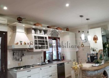 1ec0aaa7-be15-4407-895d-3e7be3ebd9a5.jpg - Villa Viareggio - foto 7