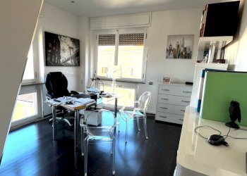 IMG-20250331-WA0020.jpg - Quadrilocale Sassari - foto 8