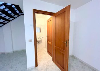 IMG-20250204-WA0024.jpg - Locale Commerciale Sassari - foto 7