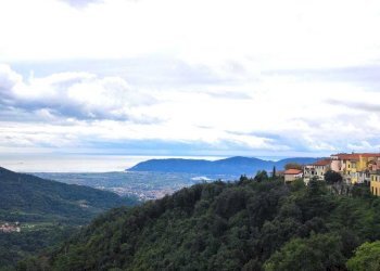 Immagine WhatsApp 2025-05-20 ore 13.27.29_38bfc1cd - Apartment Fosdinovo - photo 1