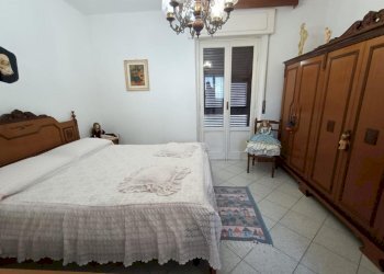 1299772-a6q3y76qtr.jpg - Semi-detached house Ameglia - photo 4