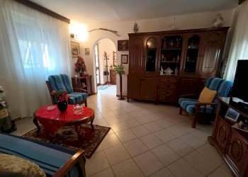 1299772-b825ph.jpg - Semi-detached house Ameglia - photo 5