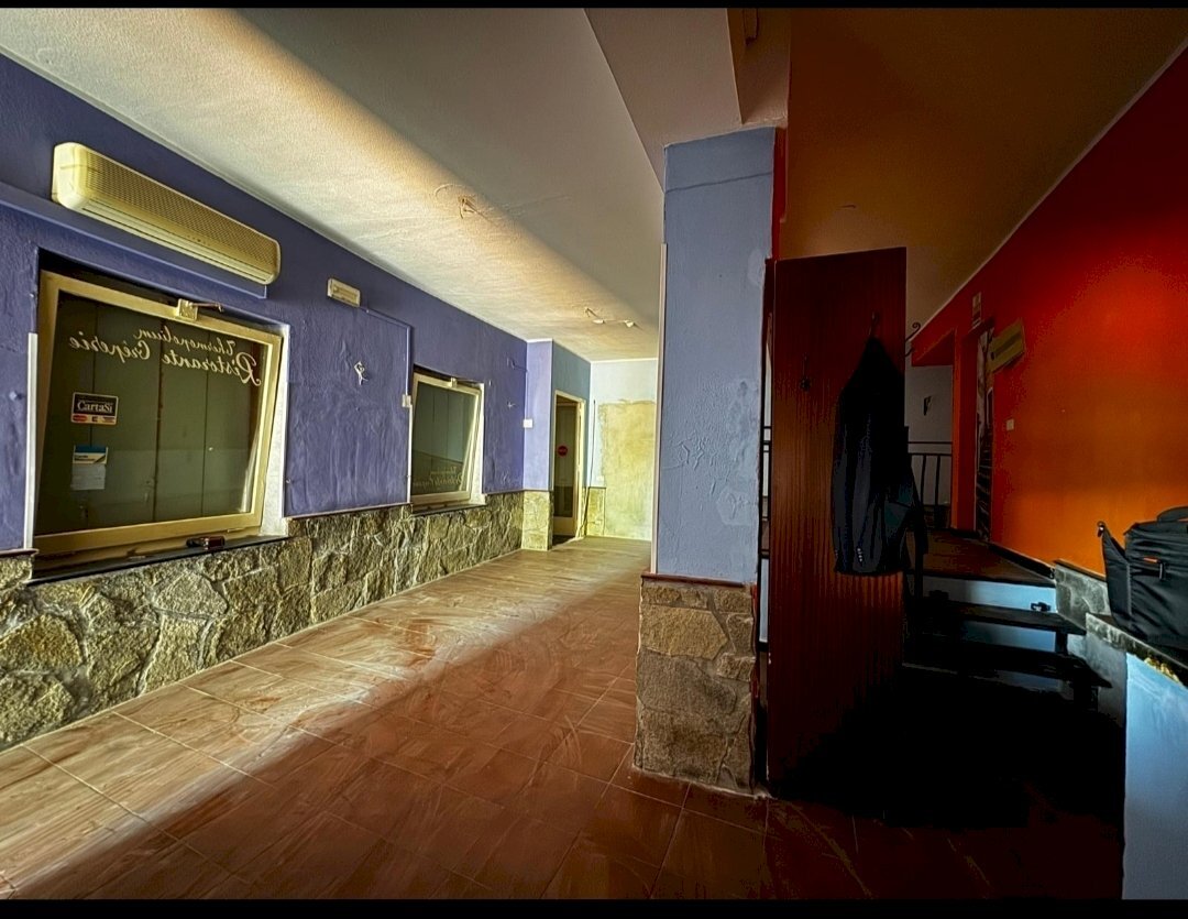 IMG_20241209_104346.jpg - Commercial Premises Passeggiata Anita Garibaldi, Genova - photo 1