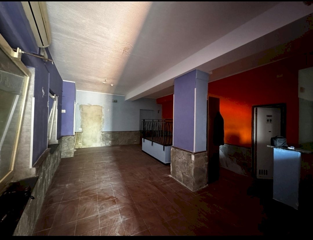 IMG_20241209_104525.jpg - Commercial Premises Passeggiata Anita Garibaldi, Genova - photo 3