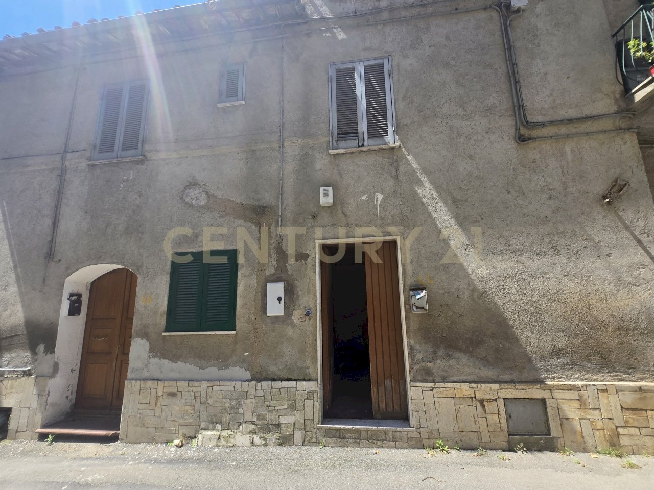 20250510_123323.jpg - Townhouse Vicolo Cairoli 22, Stimigliano - photo 1
