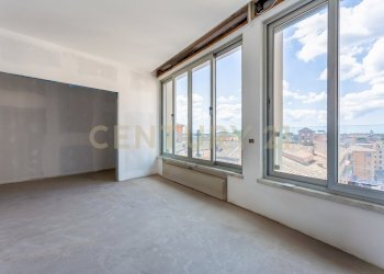 Camera con cabina armadio - Quadrilocale Via dell'Olmata 30, Roma - foto 4