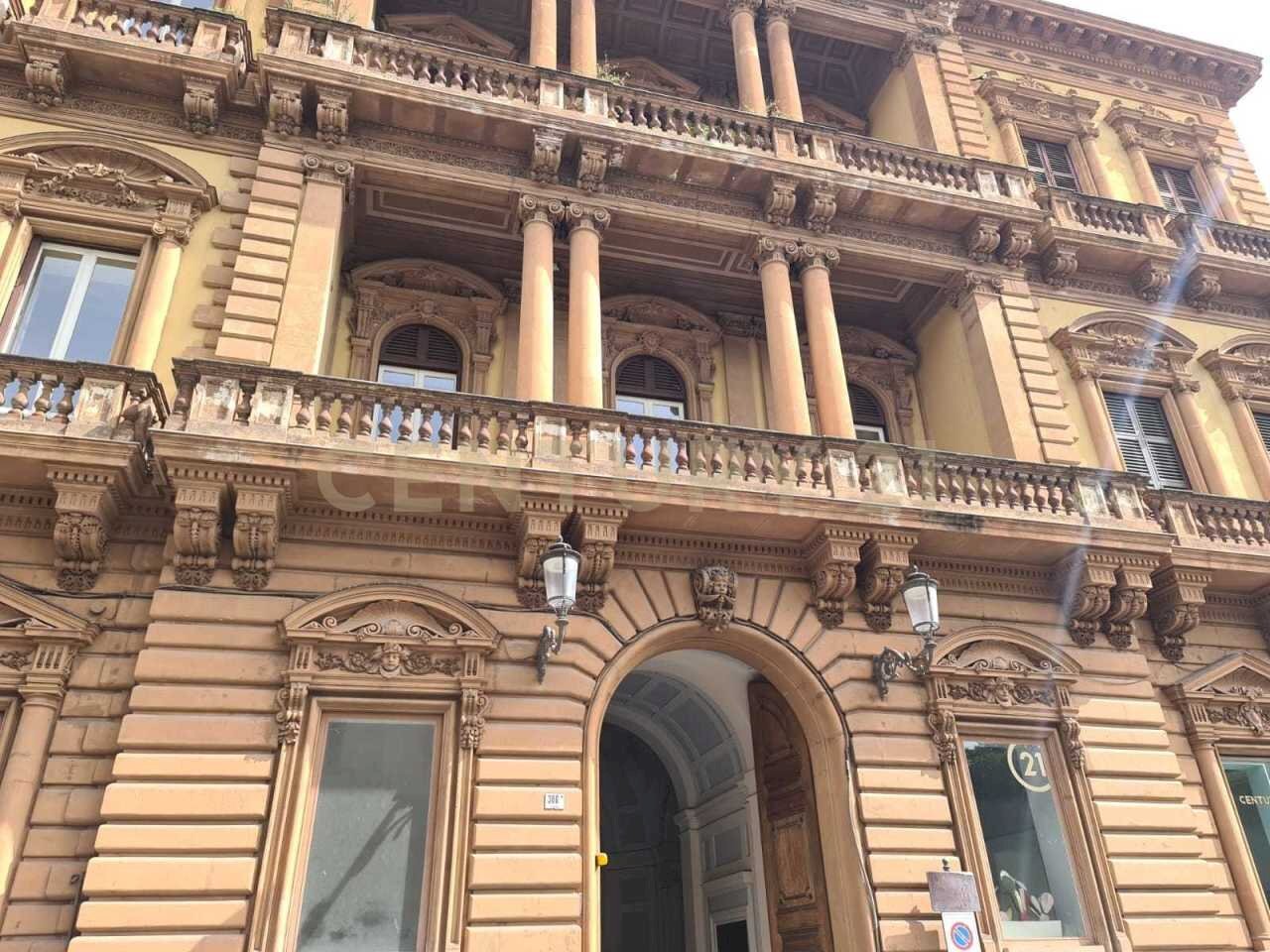 WhatsApp Image 2025-06-18 at 15.27.27.jpeg - Stabile - Palazzo Catania - foto 1